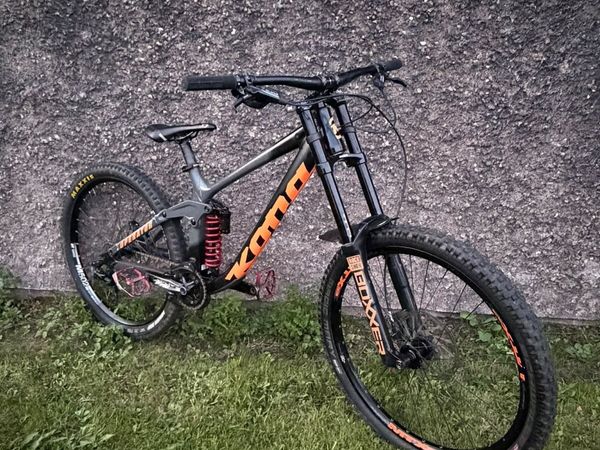 Kona Operator downhill bike - Main image