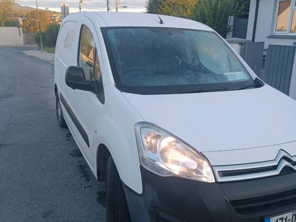 Citroen berlingo van - Main image