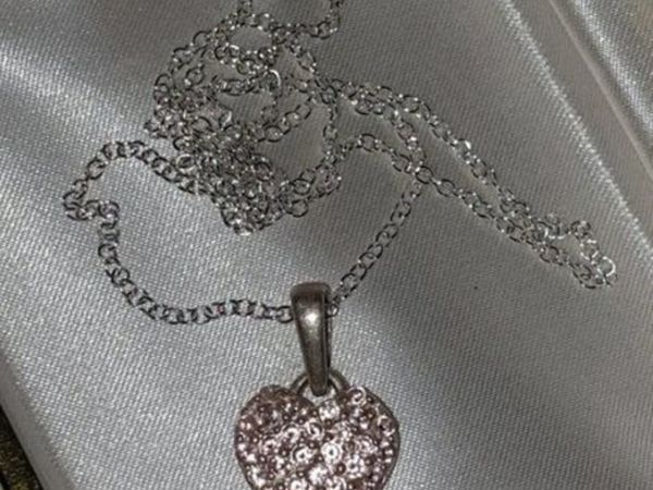 Vintage Irish Hallmarked Silver Pendant/Chain - Main image
