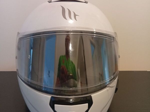 Motorcycle Helmet+Tinted Visor - Main image