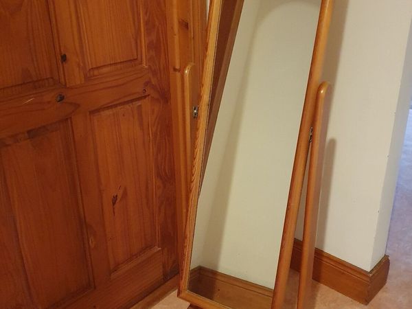 Cheval Mirror - pine frame - Main image
