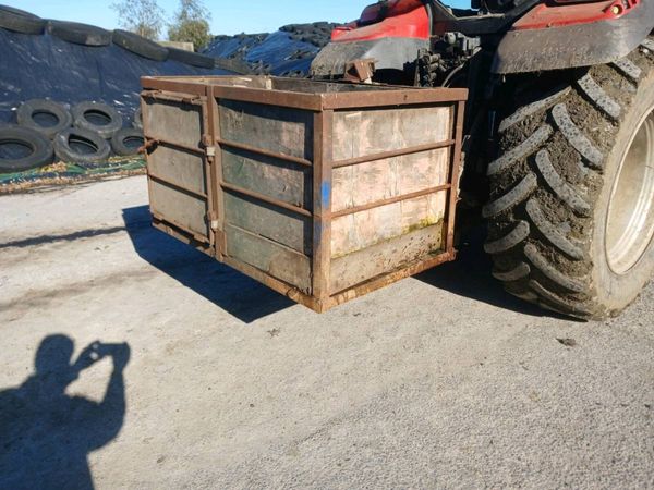 Calf Crate and Calf Feeders - Main image