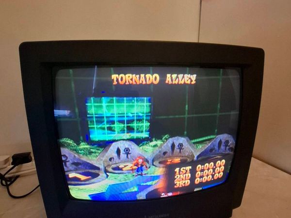 14" Mitsubishi CRT TV - Main image