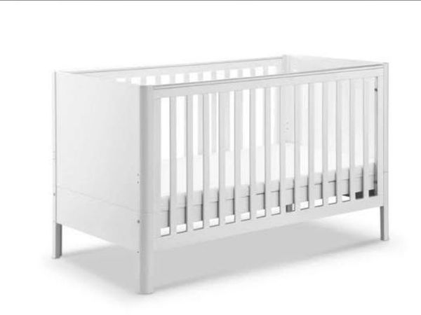 Babylo OVO Cot Bed with Silver Cross Mattress - Main image