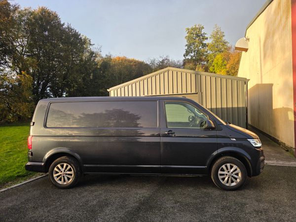 2021 Volkswagen Transporter 2.0Tdi 150 Highl Au o - Main image