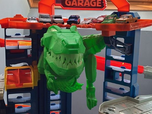 Toys - Main image