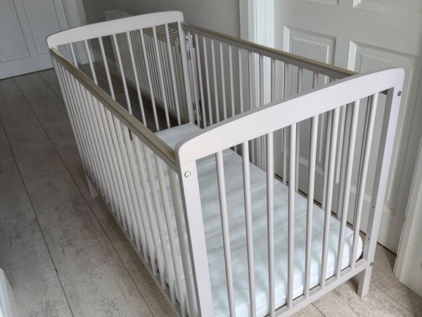 Baby Elegance Starlight Cot - Main image