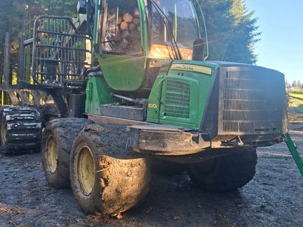 John deere 1010e forwarder - Main image