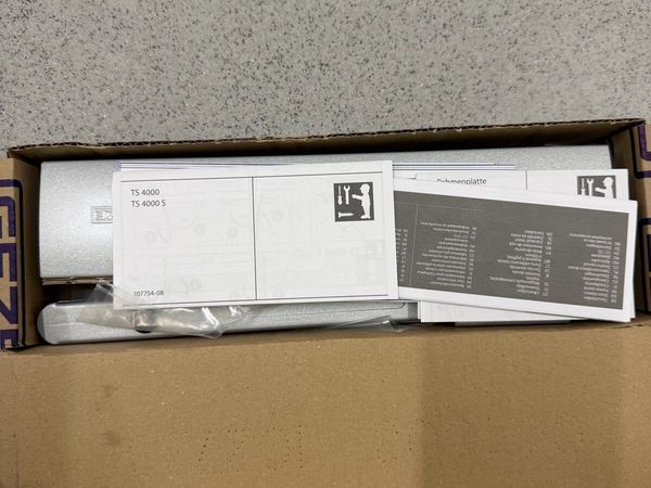 Brand new unused Geze ts 4000/ts 4000 overhead - Main image