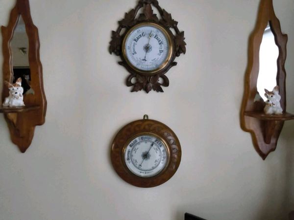 BAROMETERS, - Main image