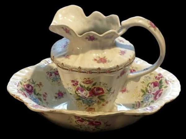 Antique Victorian Ceramic Wash Jug & Basin - Main image
