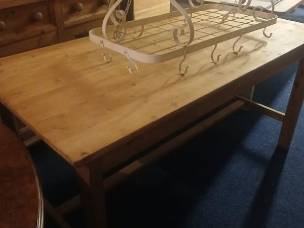 old cottage pine table - Main image