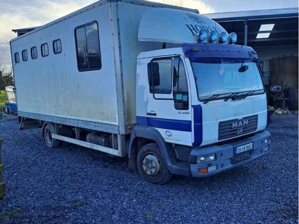 Horse lorry - Main image