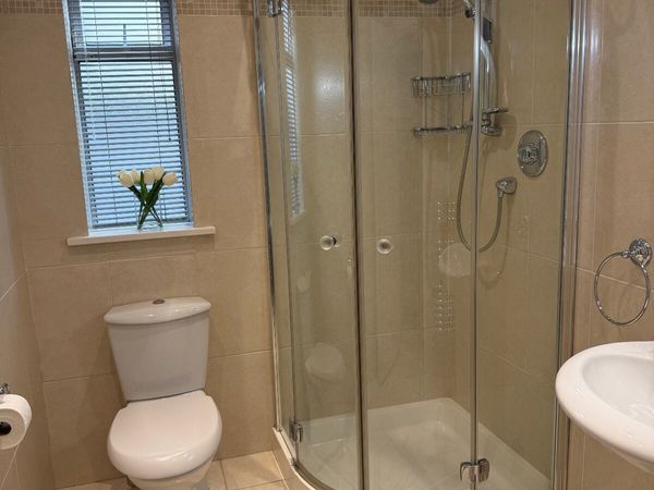 Complete bathroom - Main image