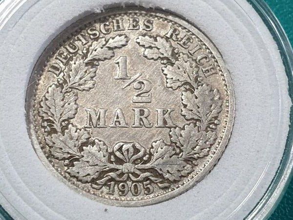 Silver coins - Main image