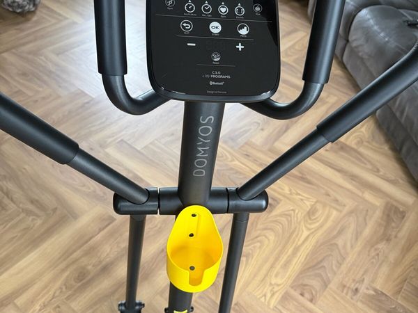 Cross Trainer - Main image