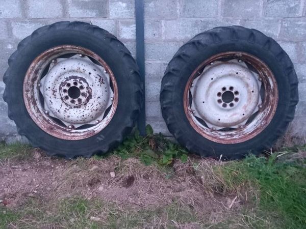 Ford Rims with Tyres - Main image