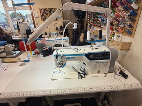 Jack A7 sewing machine - Main image