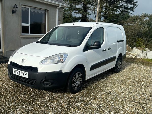 2013 Peugeot partner 1.6hdi - Main image