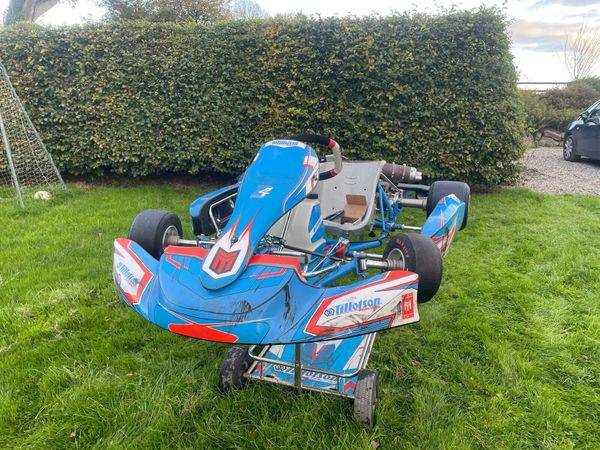 Tillotson T4 Junior/senior kart - Main image