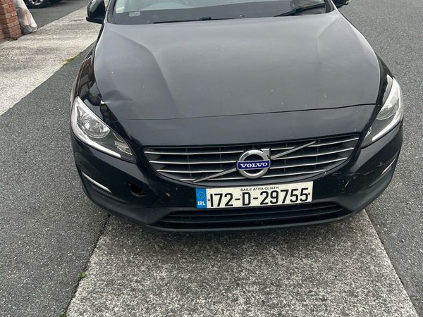 Volvo v60 2017 Automatic - Main image