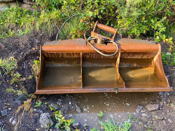 65mm tilting bucket - Main image