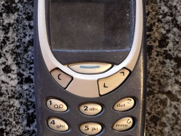 Nokia 3310 Phone Front & Back Covers Only (used). - Main image