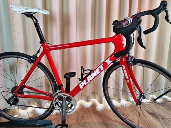 Planet X Pro Carbon Roadbike - Main image