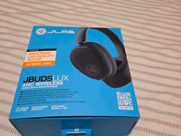 JLAB Noise cancelling headphones - Main image