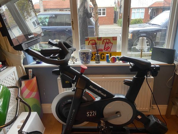 Nordic Track S22i Spin Bike €850ONO - Main image