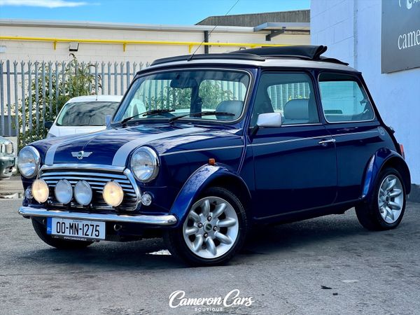 MINI COOPER SPORT 11000mls ONLY COLLECTORS CAR - Main image