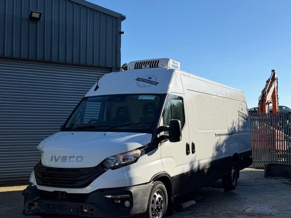 2025 iveco fridge van - Main image