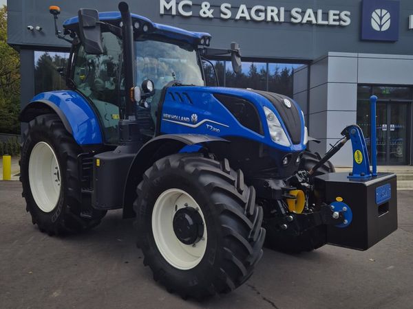 New Holland T7.210 RC. - Main image