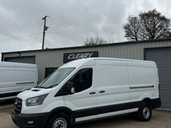 2022 Ford Transit 350, 130ps Lwb, MR, FWD - Main image