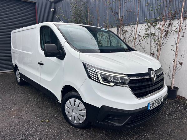 2023 Renault Trafic ‘72km / Facelift - Main image