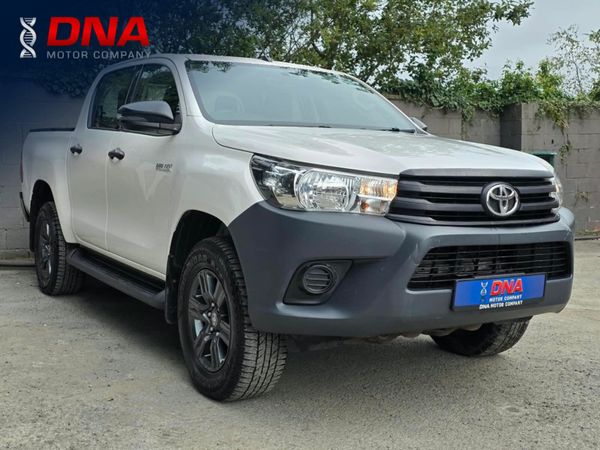 Toyota Hilux 2.4D4D Active 148BHP D/C 4DR - Main image
