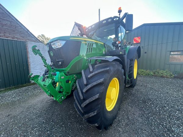 John Deere 6215R 2020 7272 hours - Main image