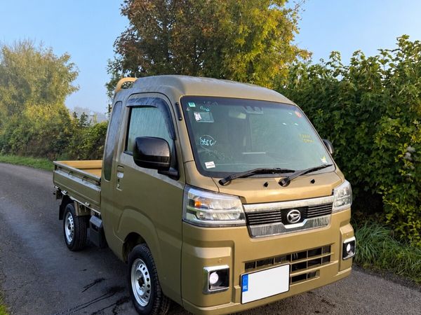 Daihatsu Hijet Jumbo Cab 4WD - Main image