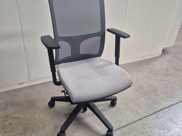 Office chair - Main image