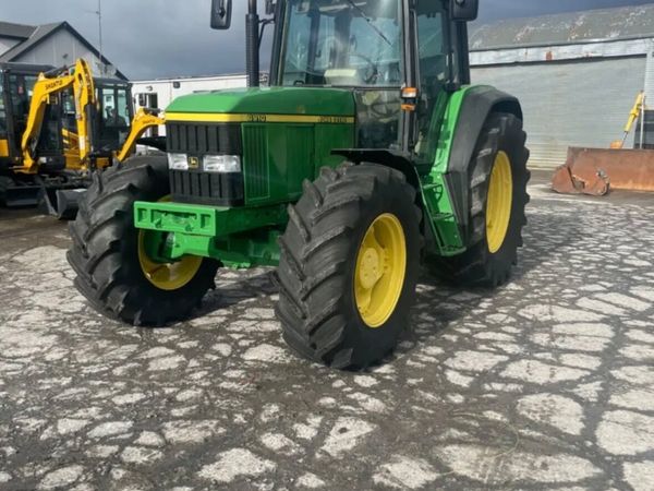 John Deere 6910 2001 - Main image