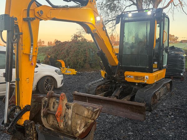 2022 JCB 56z-2 5.6t digger for sale - Main image