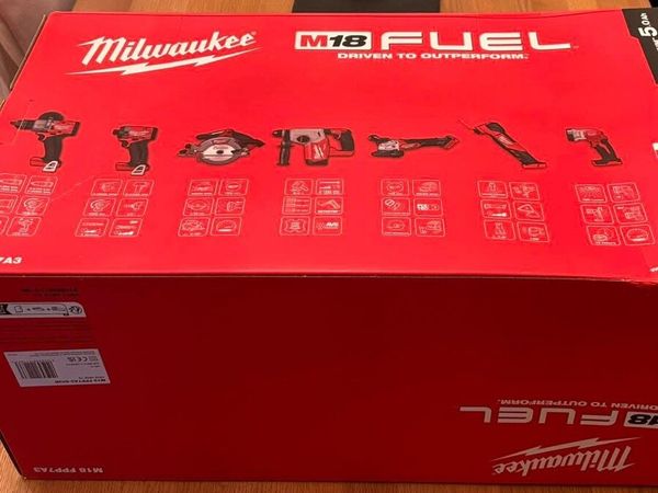 Milwaukee 7 piece tool kit *BRAND NEW* - Main image