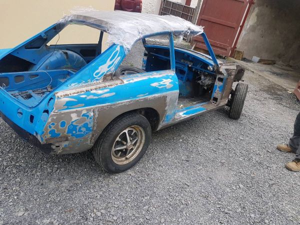 78 MGB GT 1.8 unfinished - Main image
