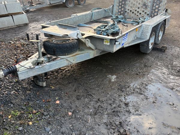 Ifor Williams 10x5 plant trailer - Main image