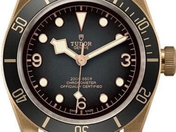 Tudor Black Bay Bronze 43mm – M79250BA-0001 – Mint - Main image