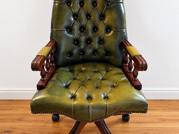 Chesterfield Mountbatton Green Captain Chair - Main image
