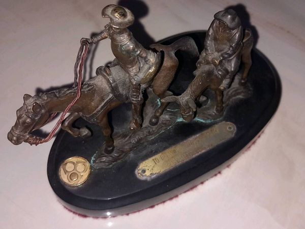 Bronze sculpture of Don Quixote, collectible post - Main image