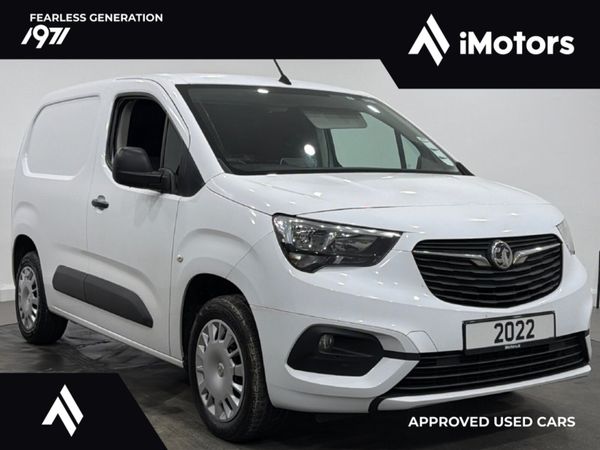 Vauxhall Combo L1H1 1.5 Turbo D 2000 Sportive | Ca - Main image