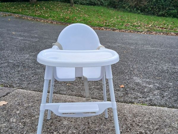 Free High chair - Main image