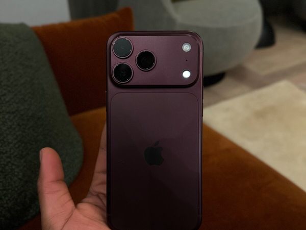 iPhone 18 pro max 512 GB Burgundy - Main image